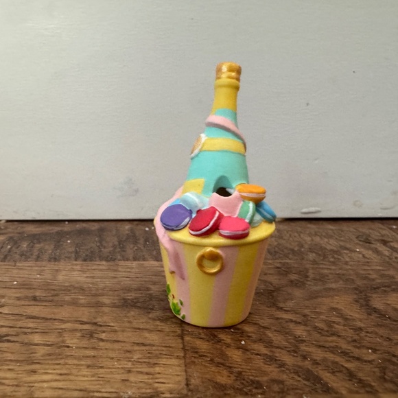 NIB Glitterville Birthday Cake Topper Candle Holder 2" Fizz & Bubbles Champagne - Picture 4 of 6